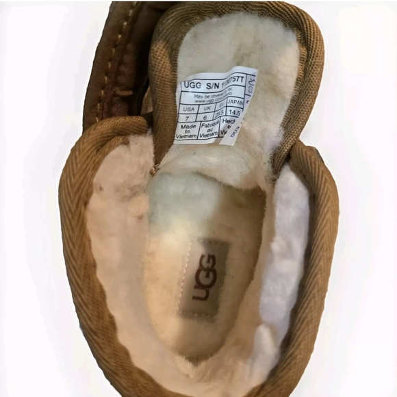 UGG Neumel Snapback Chukka Boot(new without box) - Picture 4 of 6